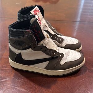 Nike Jordan 1’s High-Top Sneakers Travis Scott Edition